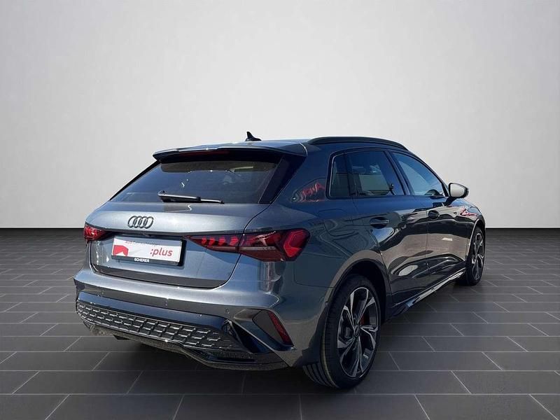 Gebraucht Audi A3 S-Line 272 PS (200 kW) 2025 Daytonagrau perleffekt Limousine