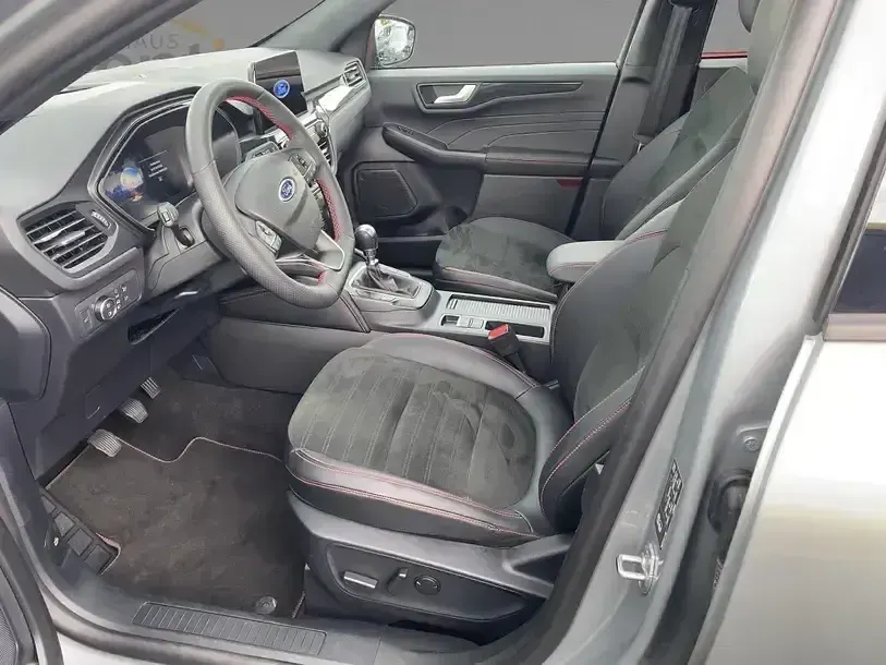 Gebraucht Ford Kuga ST-Line X 150 PS (110 kW) 2023 Silber SUV