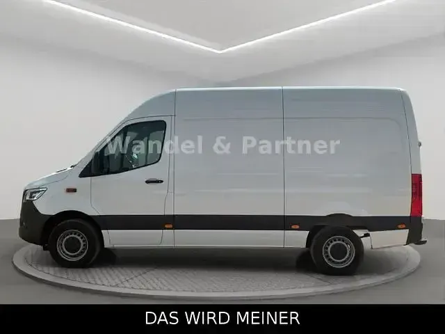 Gebraucht Mercedes Sprinter 170 PS (125 kW) 2024 Andere Van