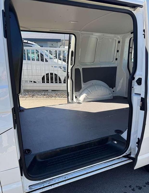 Usata VW Transporter 110 CV (80 kW) 2020 Bianco Furgone