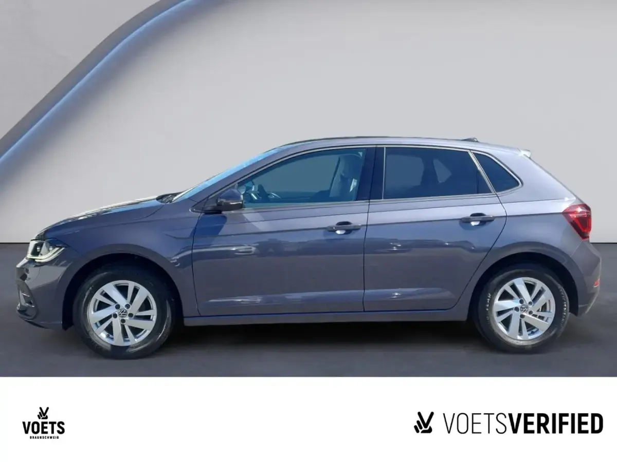 Gebraucht VW Polo Style 95 PS (69 kW) 2023 Grau Kleinwagen