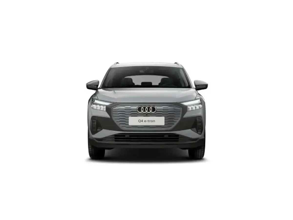 Second-hand Audi Q4 e-tron 150 kW (204 CP) 2023 Gri SUV