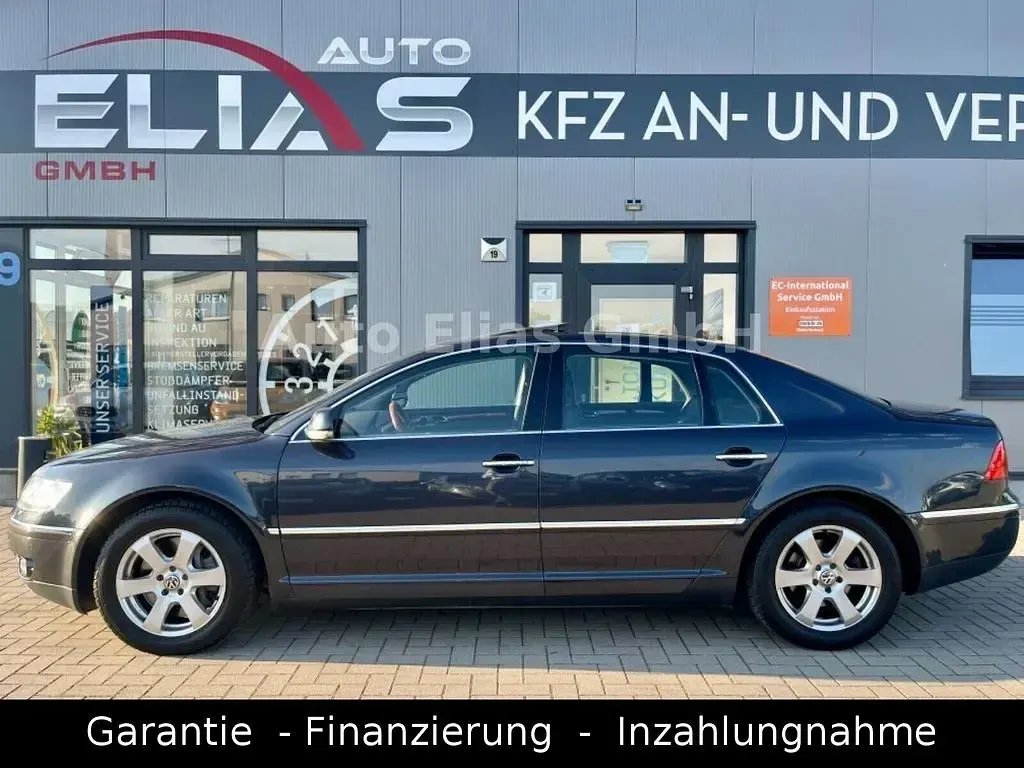 Gebraucht VW Phaeton 241 PS (177 kW) 2006 Grau Limousine