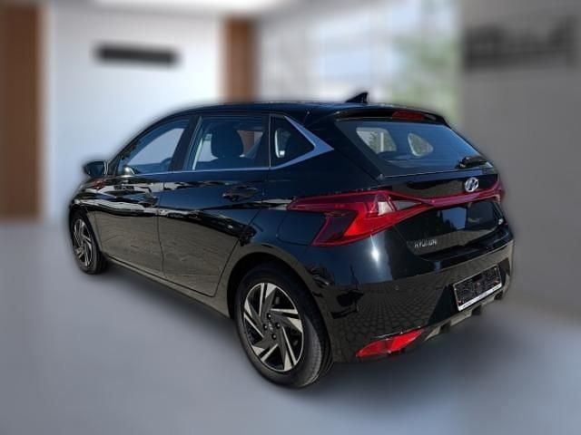 Metallic Gebraucht 2022 Hyundai i20 Advanced | 18.280 € (Fairer Preis) - Bild 1/1