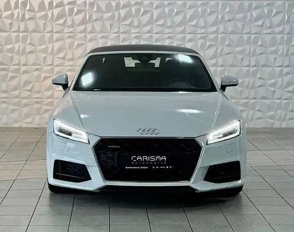 Gebraucht Audi TT Roadster Ambiente 245 PS (180 kW) 2017 Schwarz Cabrio