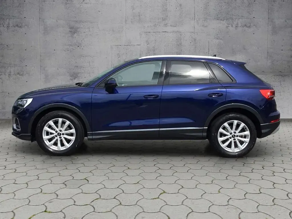 Gebraucht Audi Q3 Advanced Plus 150 PS (110 kW) 2025 Navarrablau metallic SUV