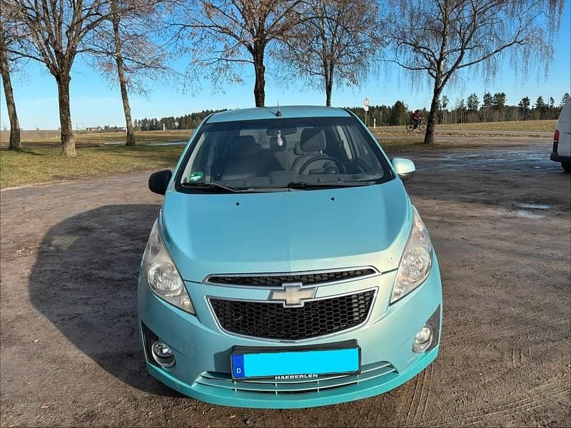 Blau Gebraucht 2010 Chevrolet Spark LS Kleinwagen | 1.030 € (Superpreis) - Bild 1/4