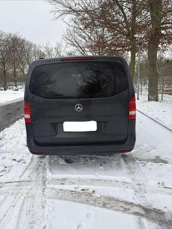 Gebraucht Mercedes E250 Edition 1 190 PS (139 kW) 2021 Grau Kombi