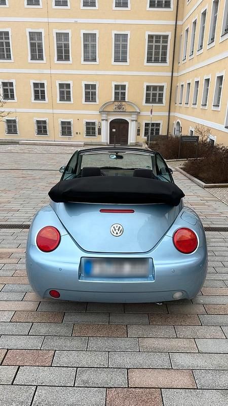 Gebraucht VW New Beetle Cabriolet 75 PS (55 kW) 2005 Blau Cabrio