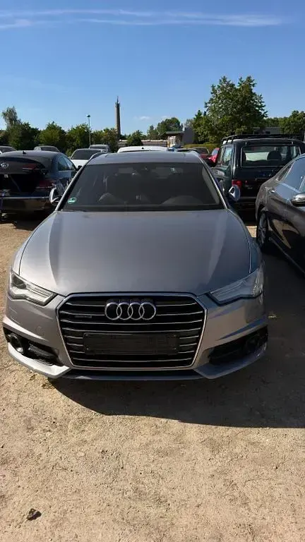 Gebraucht Audi A6 218 PS (160 kW) 2018 Grau Kombi
