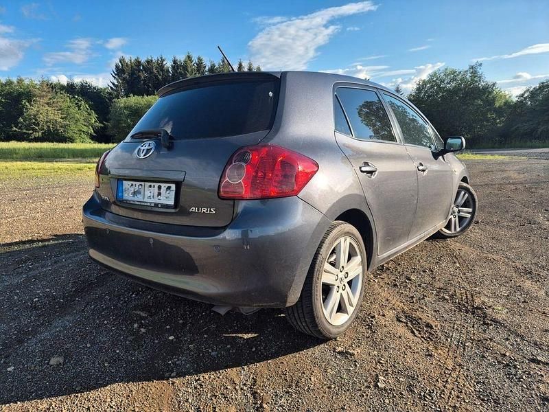 Gebraucht Toyota Auris 177 PS (130 kW) 2009 Grau Kleinwagen