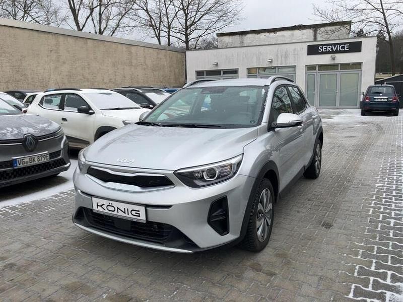 Gebraucht Kia Stonic Vision 101 PS (74 kW) 2024 Silber SUV