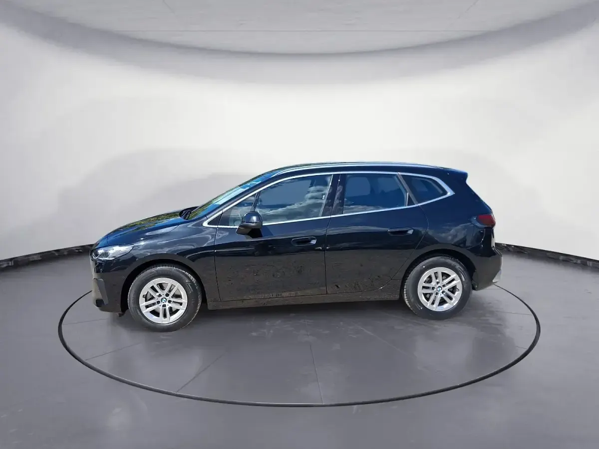 Gebraucht BMW 218 Active Tourer 136 PS (100 kW) 2022 Van / Kleinbus