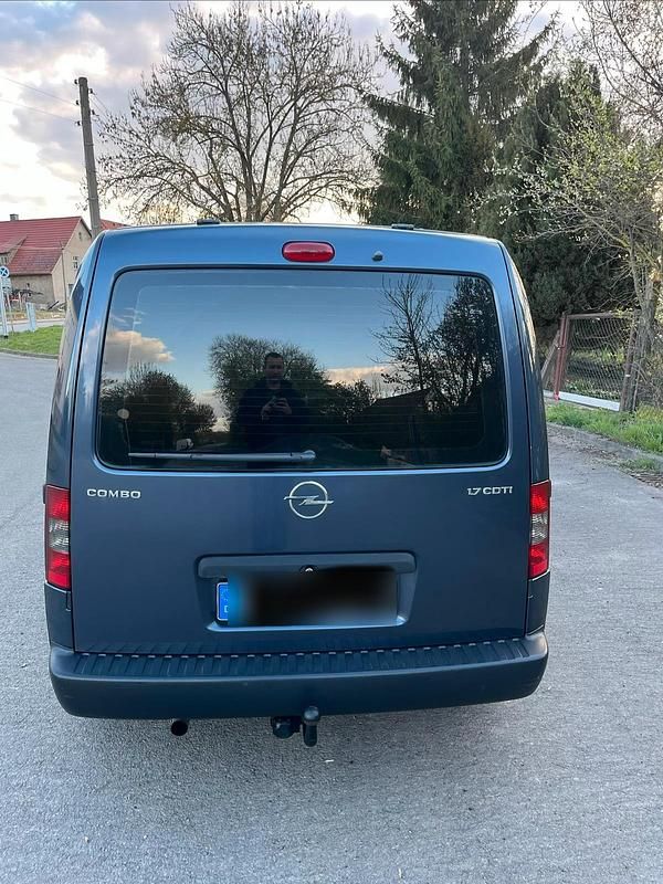 Second-hand Opel Combo 101 CP (74 kW) 2008 Gri Monovolum