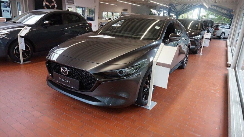 Neu 2024 Mazda 3 Exclusive-Line Kleinwagen | 32.990 € - Bild 1/4