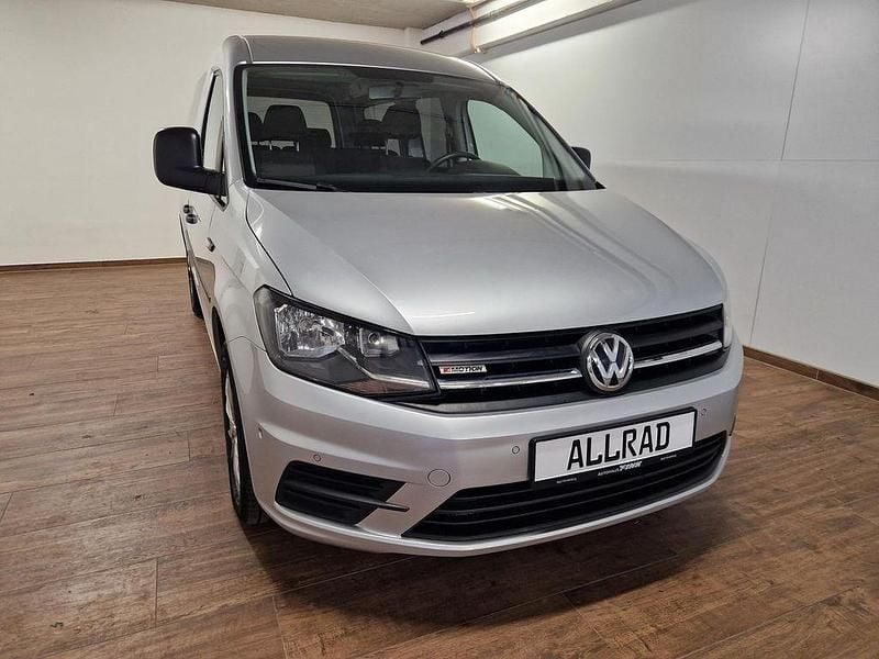 Używany VW Caddy Maxi 150 KM (110 kW) 2019 Srebrny Minivan