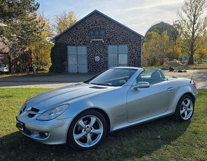 Silber Gebraucht 2004 Mercedes SLK200 Cabrio | 6.950 € (Guter Preis) - Bild 1/4