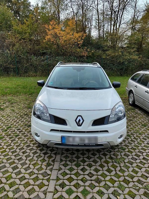 Weiß Gebraucht 2011 Renault Koleos SUV | 4.900 € (Guter Preis) - Bild 1/4