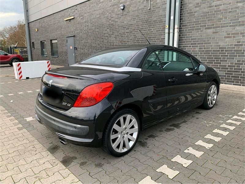 Gebraucht Peugeot 207 CC 150 PS (110 kW) 2008 Schwarz Cabrio