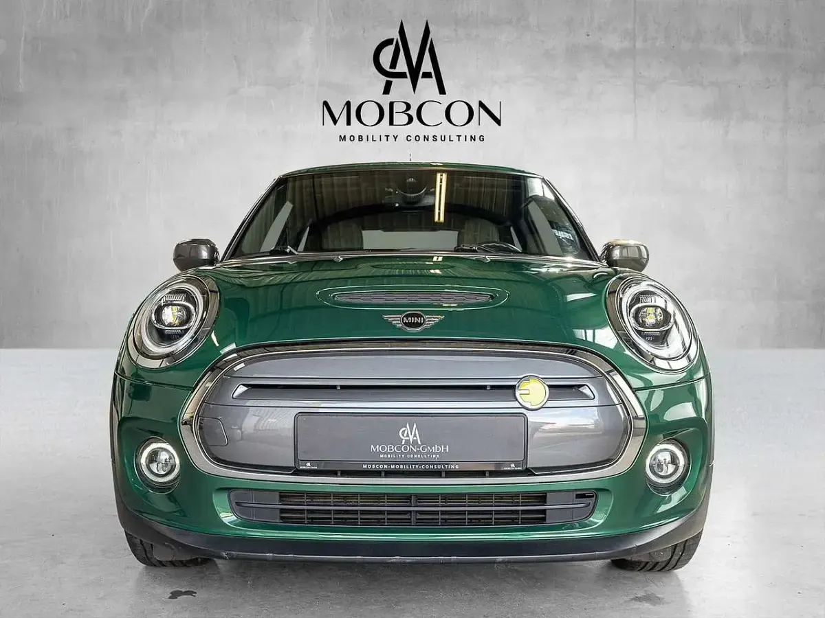 Second-hand Mini Cooper SE 135 kW (184 CP) 2020 Verde Hatchback