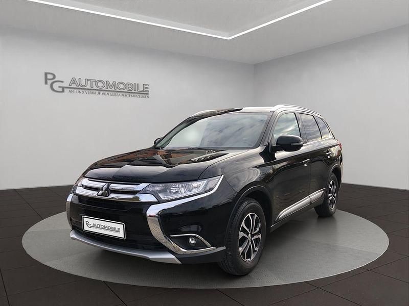 Schwarz Gebraucht 2018 Mitsubishi Outlander Edition SUV | 16.490 € (Fairer Preis) - Bild 1/3