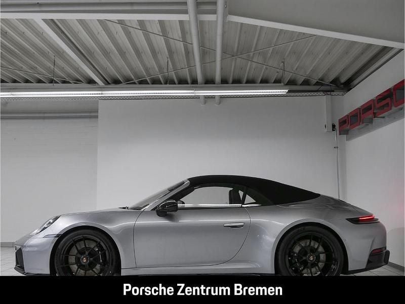 Neu Porsche 992 541 PS (397 kW) 2026 Grau Cabrio
