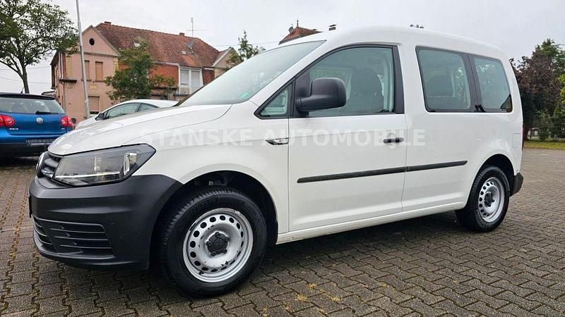 Candyweiß Gebraucht 2018 VW Caddy Van / Kleinbus | 10.900 € (Guter Preis) - Bild 1/4