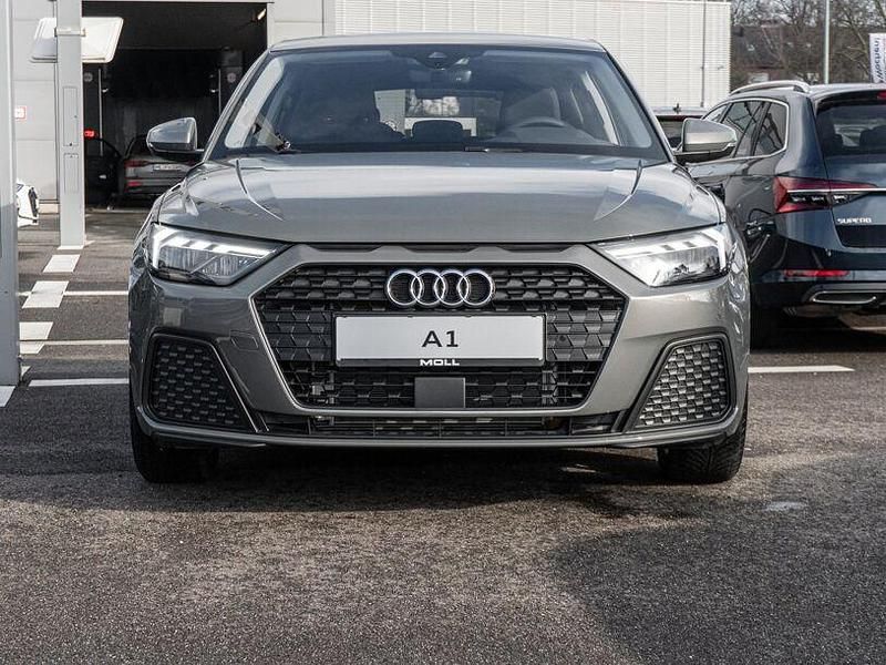 Gebraucht Audi A1 2025 Grau SUV