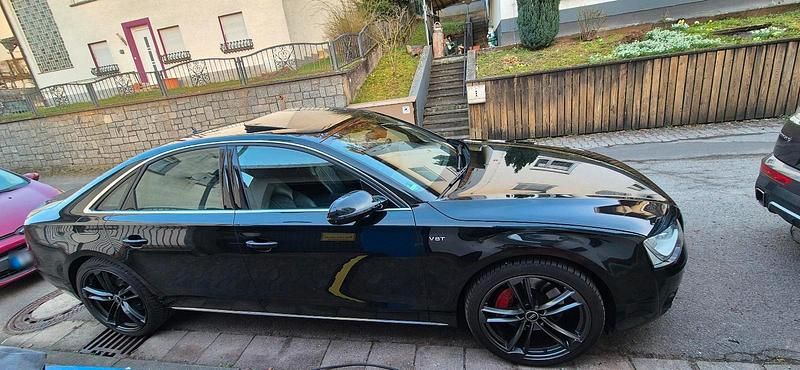 Gebraucht Audi A8 Comfort 351 PS (258 kW) 2012 Schwarz Limousine