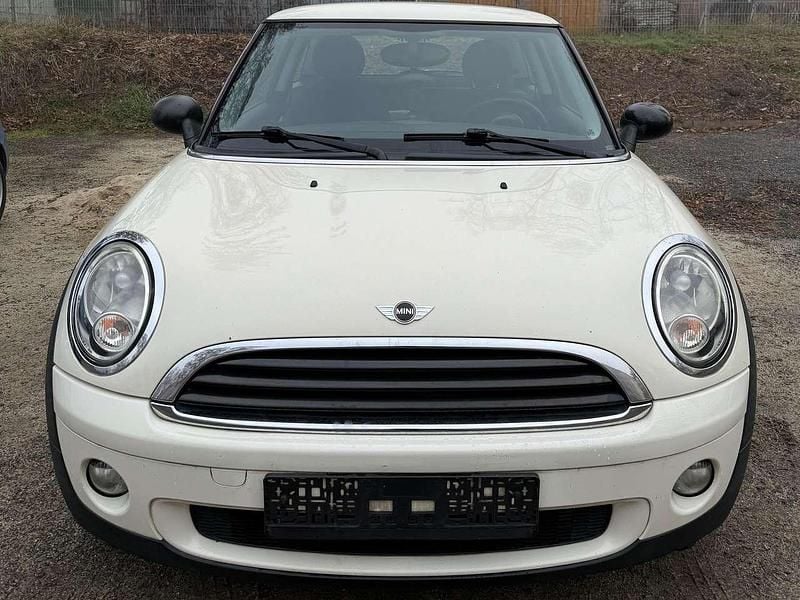 Pepper white Gebraucht 2009 Mini ONE Kleinwagen | 4.350 € (Fairer Preis) - Bild 1/4