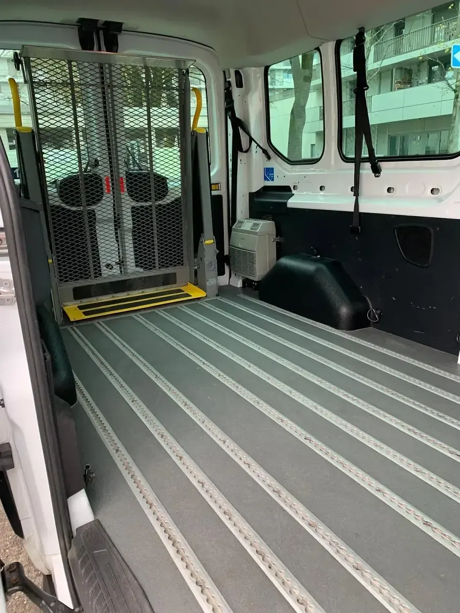 Gebraucht Ford Transit 150 PS (110 kW) 2017 Weiß Van / Kleinbus