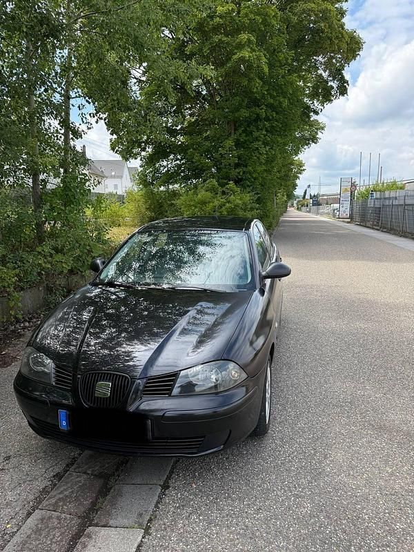 Schwarz Gebraucht 2003 Seat Ibiza Kleinwagen | 1.500 € (Fairer Preis) - Bild 1/4