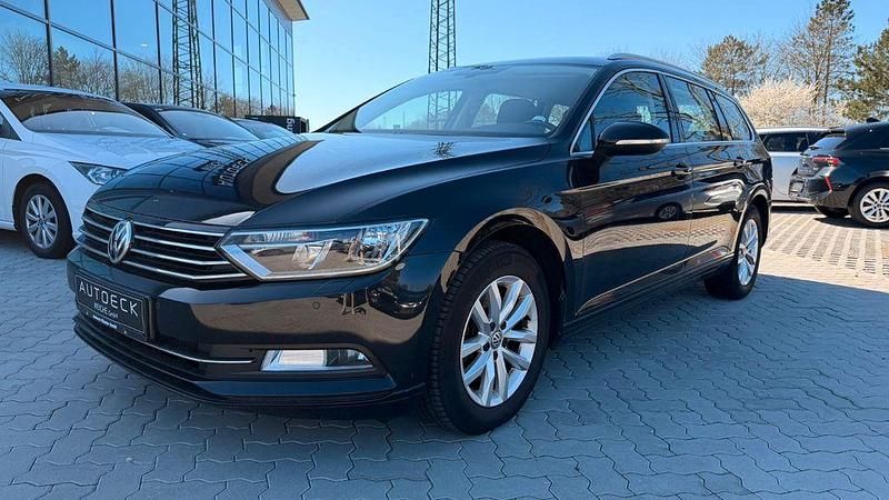 Gebraucht VW Passat 150 PS (110 kW) 2018 Schwarz Kombi