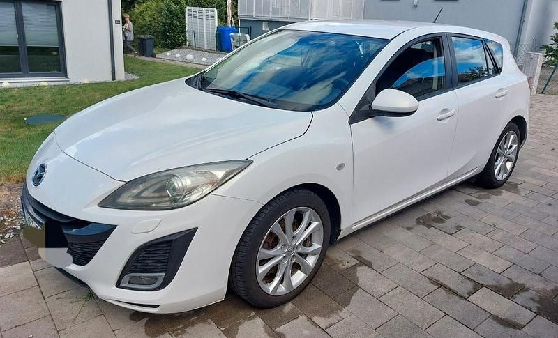 Weiß Gebraucht 2011 Mazda 3 Sports-Line Limousine | 7.000 € (Fairer Preis) - Bild 1/4