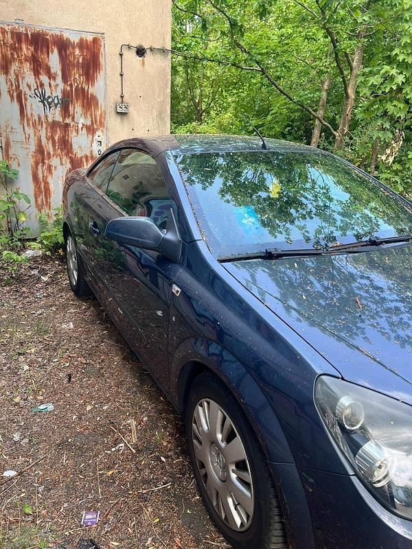 Blau Gebraucht 2007 Opel Astra Cabriolet Cabrio | 1.850 € (Superpreis) - Bild 1/3