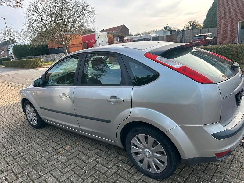 Gebraucht 2007 Ford Focus Limousine | 1.600 € (Fairer Preis) - Bild 1/4