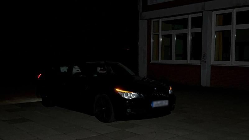 Gebraucht BMW 520 170 PS (125 kW) 2008 Schwarz Limousine