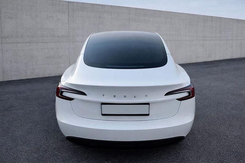Gebraucht Tesla Model 3 208 kW (283 PS) 2024 Weiß Limousine