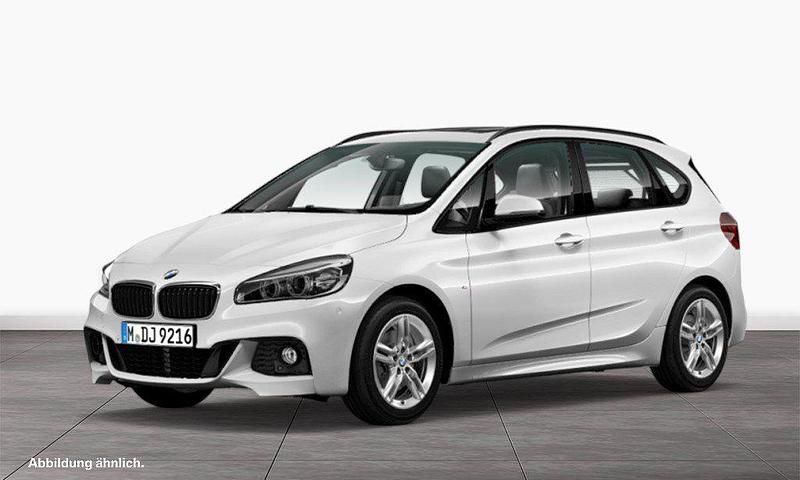 Weiß Gebraucht 2016 BMW 225 Active Tourer M Sport Van / Kleinbus | 17.900 € (Fairer Preis) - Bild 1/3