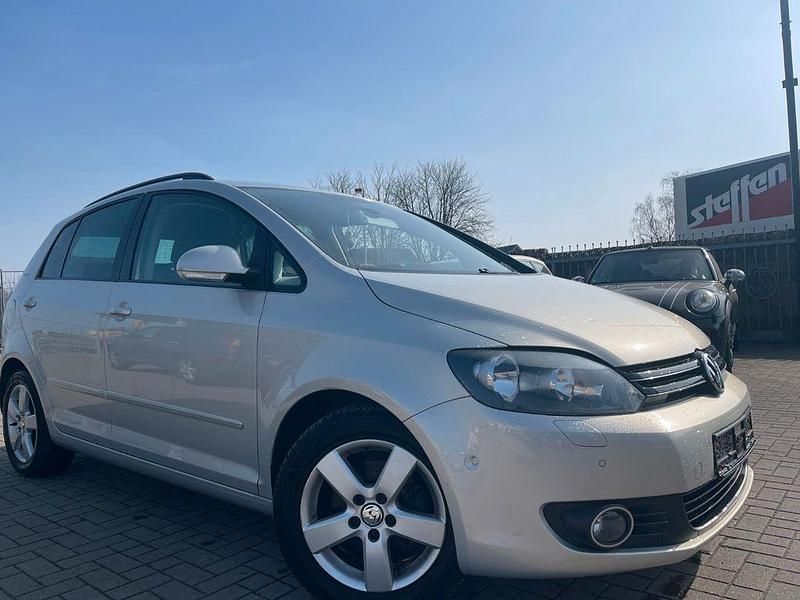 Gebraucht VW Golf Plus Cross Team 122 PS (89 kW) 2010 Silver leaf metallic Van / Kleinbus