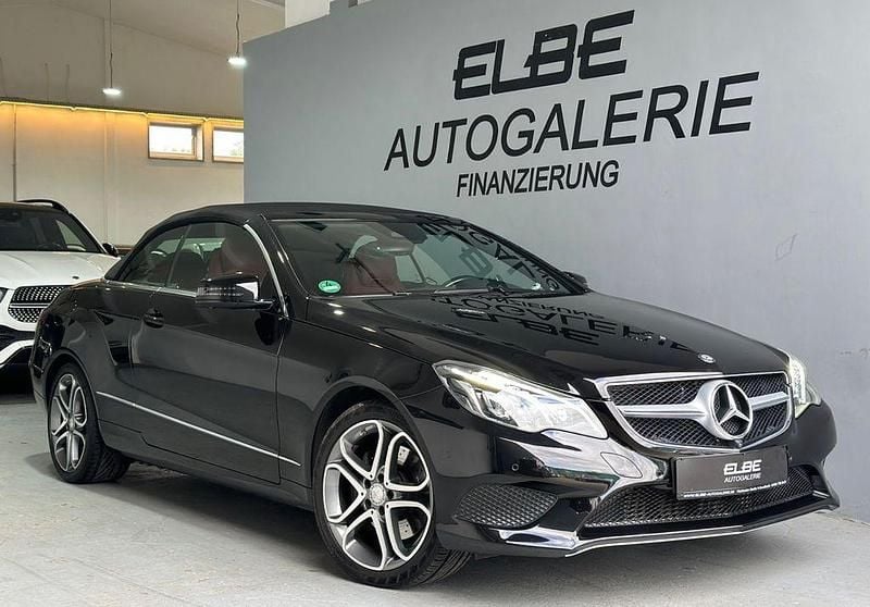 Schwarz Gebraucht 2016 Mercedes E250 AMG line Cabrio | 27.800 € (Fairer Preis) - Bild 1/4