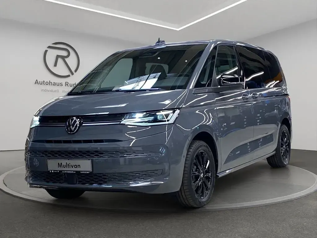 Neu VW Multivan 150 PS (110 kW) 2026 Grau Van / Kleinbus