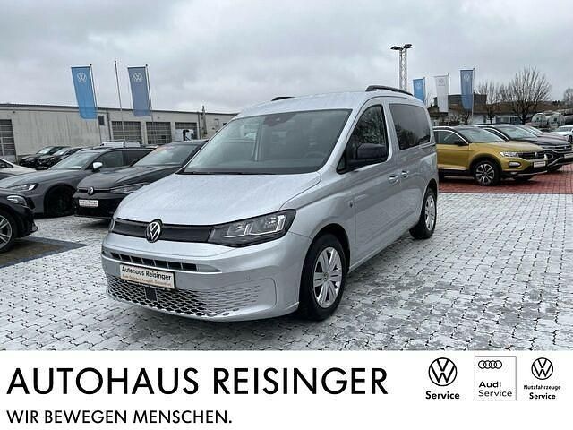 Gebraucht VW Caddy Basis 102 PS (75 kW) 2024 Silber Van / Kleinbus