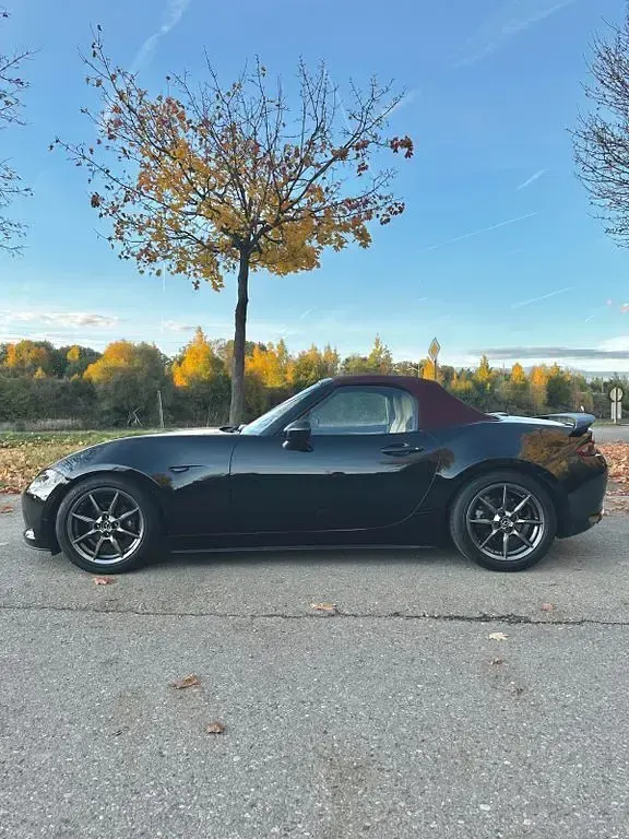 Gebraucht Mazda MX5 Edition 131 PS (96 kW) 2018 Schwarz Cabrio
