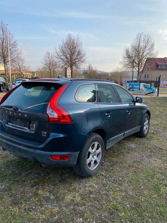 Gebraucht Volvo XC60 Kinetic 163 PS (119 kW) 2011 Blau SUV