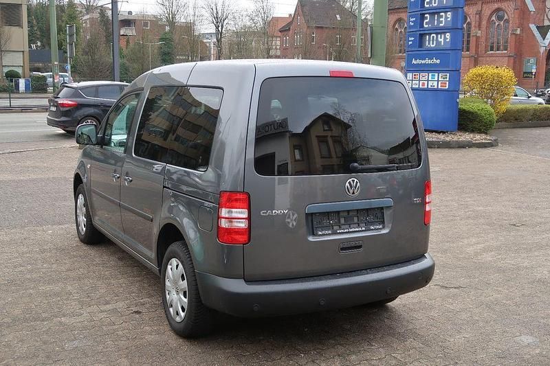 Gebraucht VW Caddy 102 PS (75 kW) 2012 Grau Van / Kleinbus