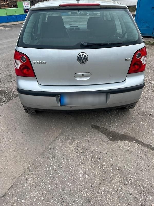 Gebraucht VW Polo 63 PS (46 kW) 2003 Grau Kleinwagen