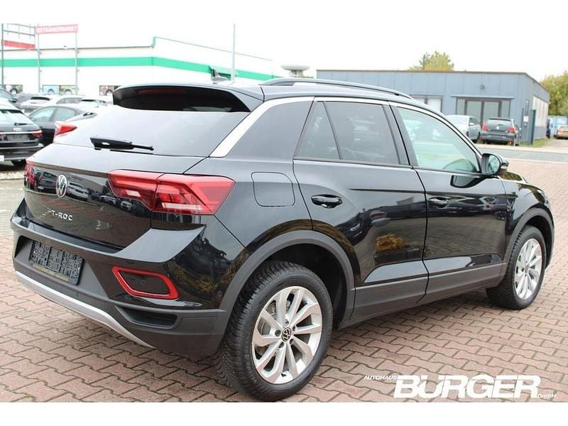 Gebraucht VW T-Roc 150 PS (110 kW) 2025 Deep black perleffekt SUV