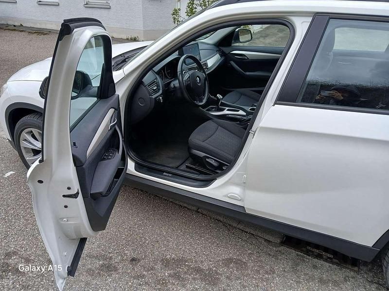 Gebraucht BMW X1 143 PS (105 kW) 2014 Weiß SUV