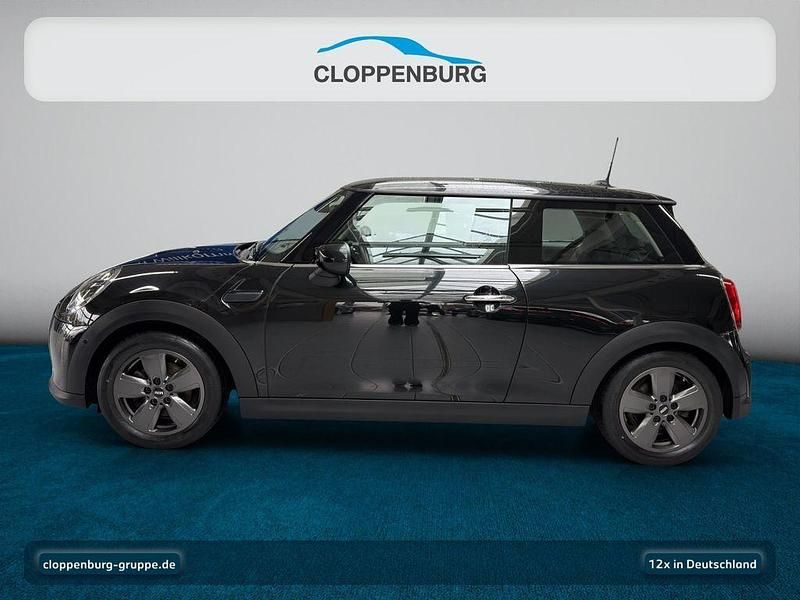 Gebraucht Mini Cooper 136 PS (100 kW) 2023 Schwarz Kleinwagen